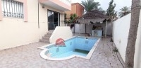 A VENDRE UNE VILLA AVEC PISCINE A LA ZONE TOURISTI