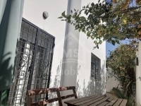 à vendre une VILLA S+3 à HAMMAMET 51333131