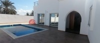 A VENDRE VILLA NEUVE AVEC PISCINE - RÉF V502