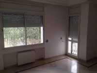 appart pour couple avec jardin et parking