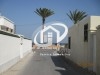 Appartement+un local commercial pour fast food