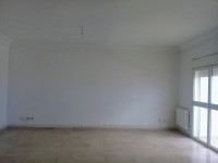 Appartement 3 pièces pour bureaux. Alain Savary