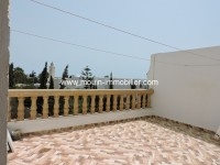 Appartement Lina réf AL2218 Cité kharrouba