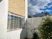appartement RDC + jardin+ garage à 185 MD 51555133