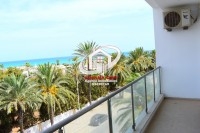 appartement s+2 vue sur mer et pied dans l’eau 