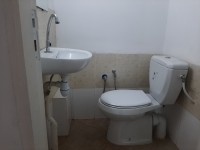 Appartement S+3, usage bureau, au Centre urbain No