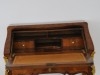 Beau bureau dos d'âne style Louis 15