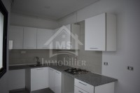 Bel appartement S+2 à vendre à Mrezga 51355351