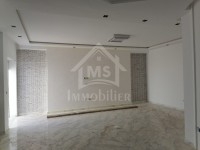 Belle et luxueuse villa à vendre à Mrezga 51355351