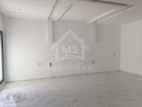 Belle et luxueuse villa à vendre à Mrezga 51355351