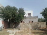 Belle maison inachevée à vendre à Hammamet Nord 