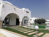 Belle villa avec piscine à vendre 51355351