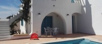 BELLE VILLA AVEC PISCINE À VENDRE - RÉF V515
