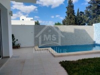Belle villa avec piscine à vendre à Hammamet Nord 