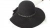 Chapeau rétro noir zara