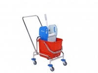 Chariot de nettoyage