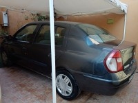 CLIO CLASSIC 1ere MAIN EN TRES BON ETAT 