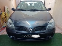 CLIO CLASSIC 1ere MAIN EN TRES BON ETAT 