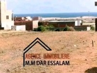 des lots de terrain près de la mer