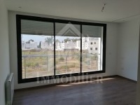 Duplex avec jardin et piscine à vendre 51355351