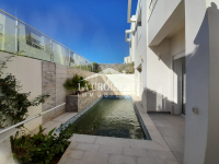 Duplex S+4 avec jardin et piscine à La Soukra MDL0