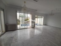 Duplex S+4 avec jardin et piscine à La Soukra MDL0