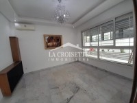 Duplex S+4 avec jardin et piscine à La Soukra MDL0