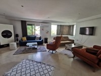 Etage de villa  vide a louer a ennaser 2 