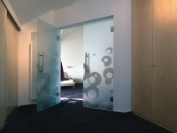 FABRICATION PORTE TOTALEMENT VITREE