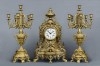 GARNITURE DE CHEMINEE EN BRONZE DORE 