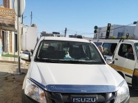 isuzu dmax 