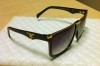 lunettes de soleil PRADA