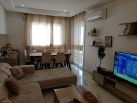 luxeux appartement s+1 vide  a ennaser
