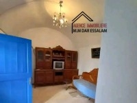 maison avec un studio et un piscine 