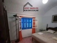 maison avec un studio et un piscine 