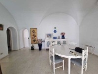 Maison LEWISA(Réf: L2621)