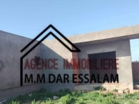 maison près de la mère