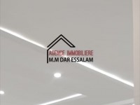 maison style américain près de la mer