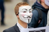 Masque Anonymous Original + 1 ITag offert