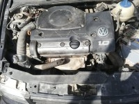 Moteur polo 3 1.0 en moyenne état + boite vitesse 