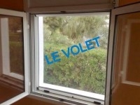 Moustiquaire pour porte et fenêtre