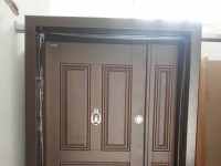 PORTE BLINDEE 