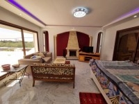 Studio TOUTA (Réf: L2576)