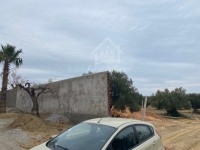 Terrain de 1000 m² à vendre à 160 dt/m² 51355351
