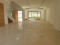 Triplex S+3 ave jardin à La Soukra MTRV0017