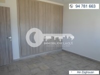 un  bel appartement s+2 a ain zaghouen nord 