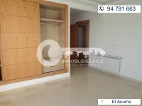 un bel appartement s+3 a laouina 