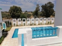 un duplex à vendre avec piscine à YASSMINE HAMMAME