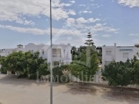 Un duplex avec piscine à vendre à Yasmine Hammamet