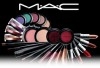 un lot de 8 articles maquillage MAC 